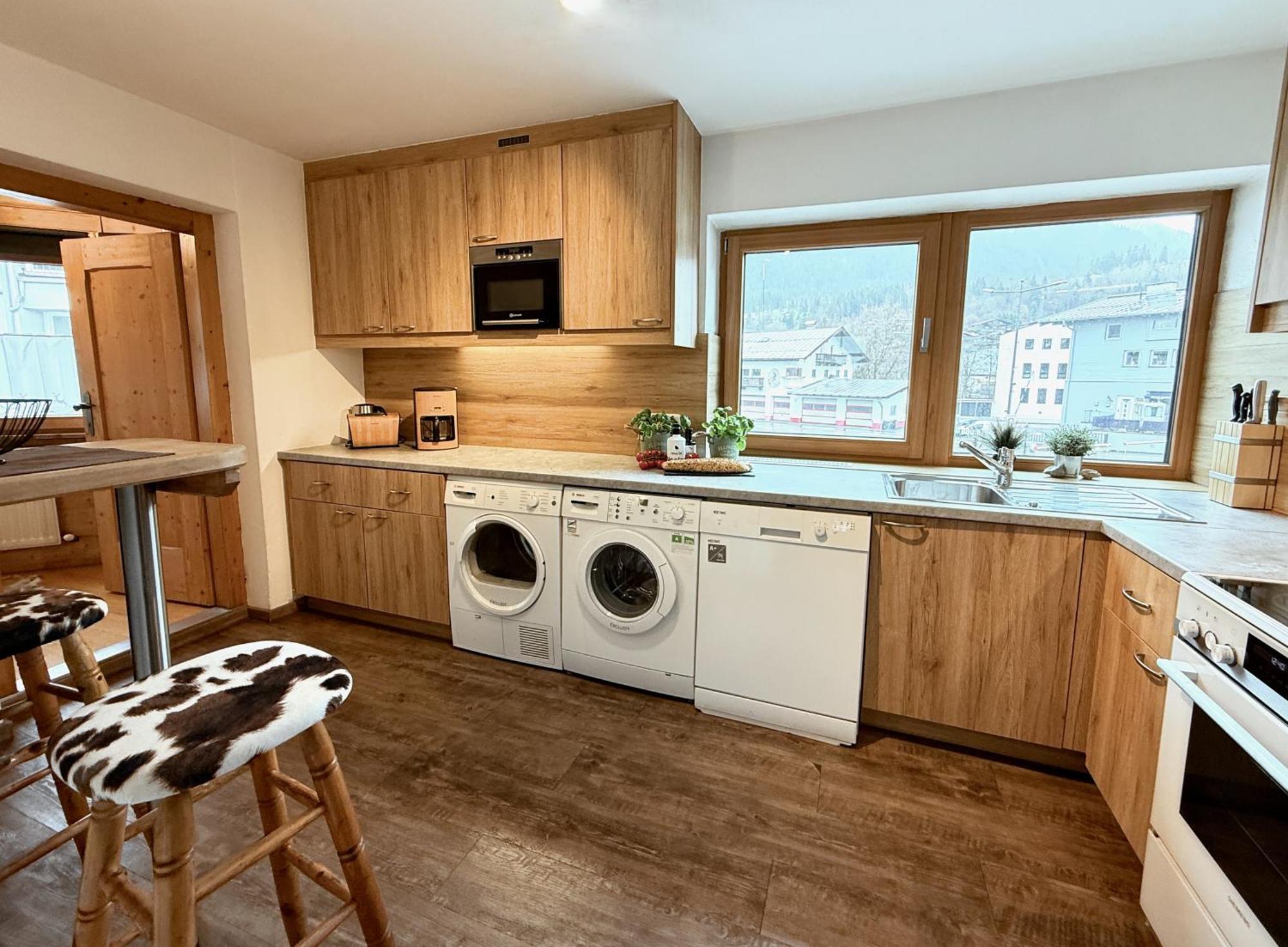 Belle Kitz Im Zentrum By Belle Stay Kitzbühel Eksteriør billede