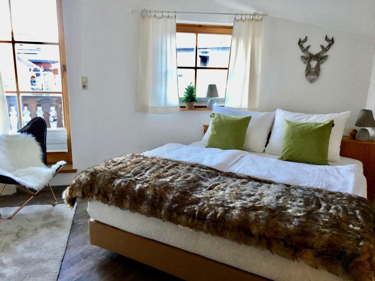 Belle Kitz Im Zentrum By Belle Stay Kitzbühel Eksteriør billede